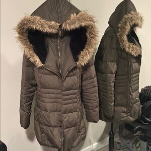 Women's Fur-Trimmed Hooded Puffer Coat